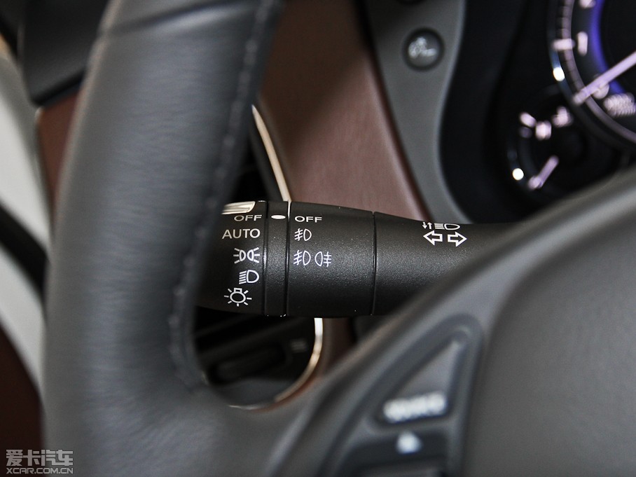 2013ӢQX50(M) Ŀ 2.5L 򌃞(yu)Ű