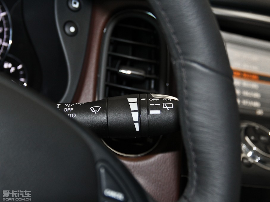 2013ӢQX50(M) Ŀ 2.5L (q)(yu)Ű