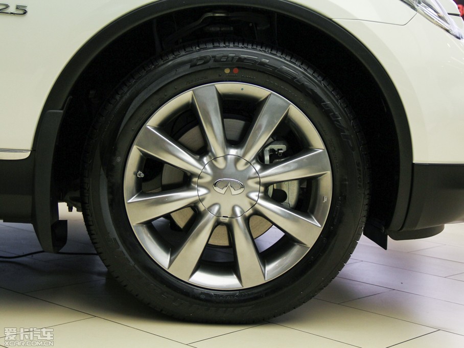 2013ӢQX50(M) Ŀ 2.5L (q)(yu)Ű