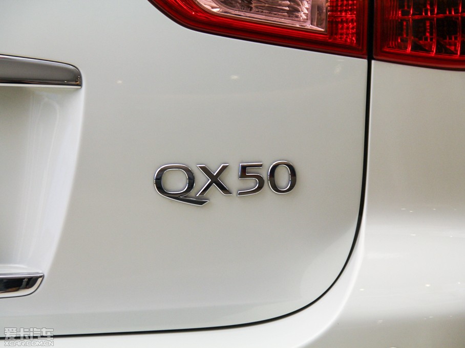 2013ӢQX50(M) Ŀ 2.5L 򌃞(yu)Ű