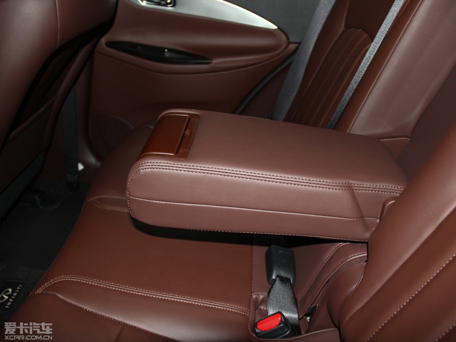 2013ӢQX50(M(jn)) Ŀ 2.5L (q)(yu)Ű