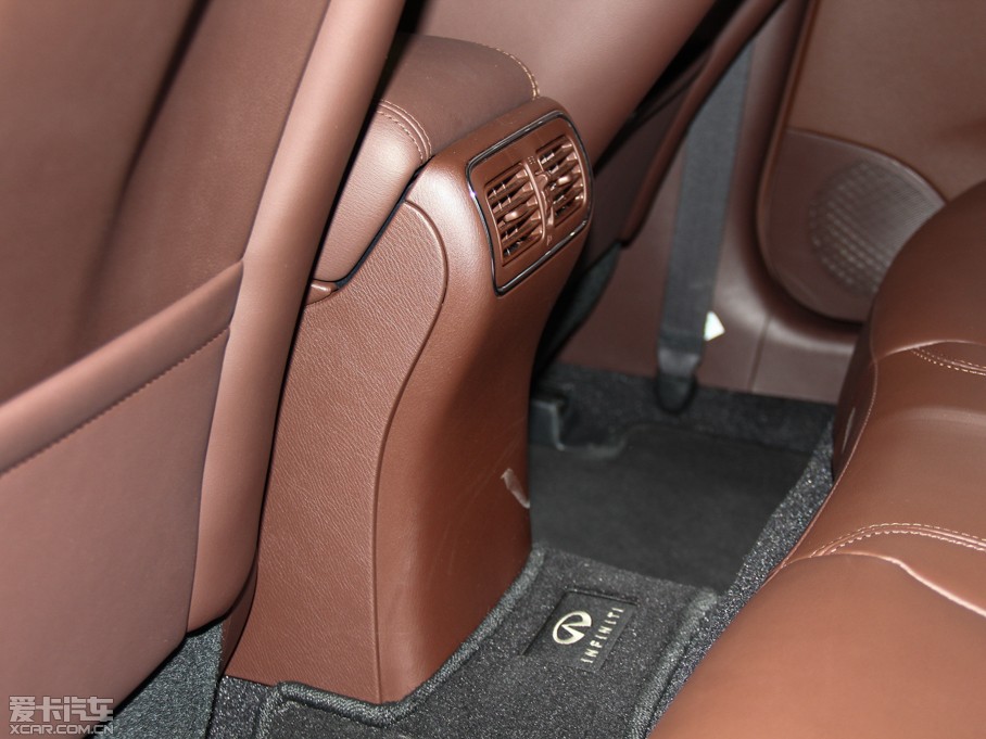 2013ӢQX50(M) Ŀ 2.5L 򌃞Ű