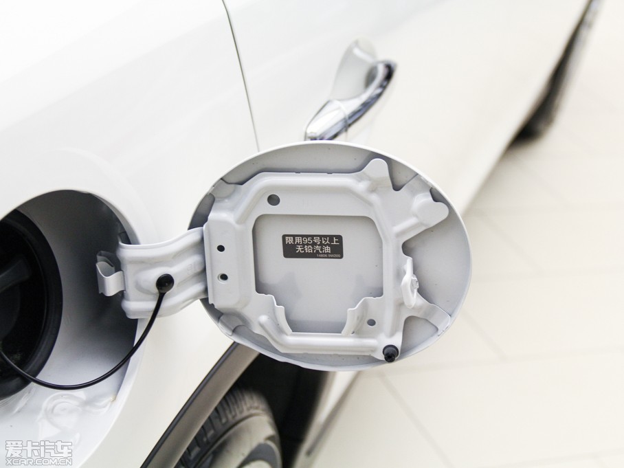 2013ӢQX50(M) Ŀ 2.5L 򌃞(yu)Ű