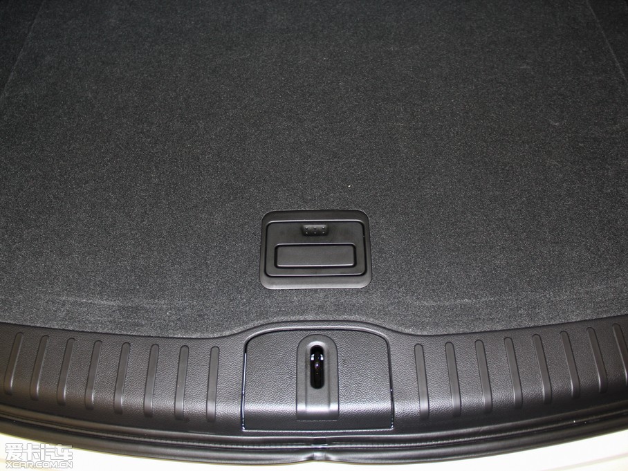 2013ӢQX50(M) Ŀ 2.5L 򌃞Ű