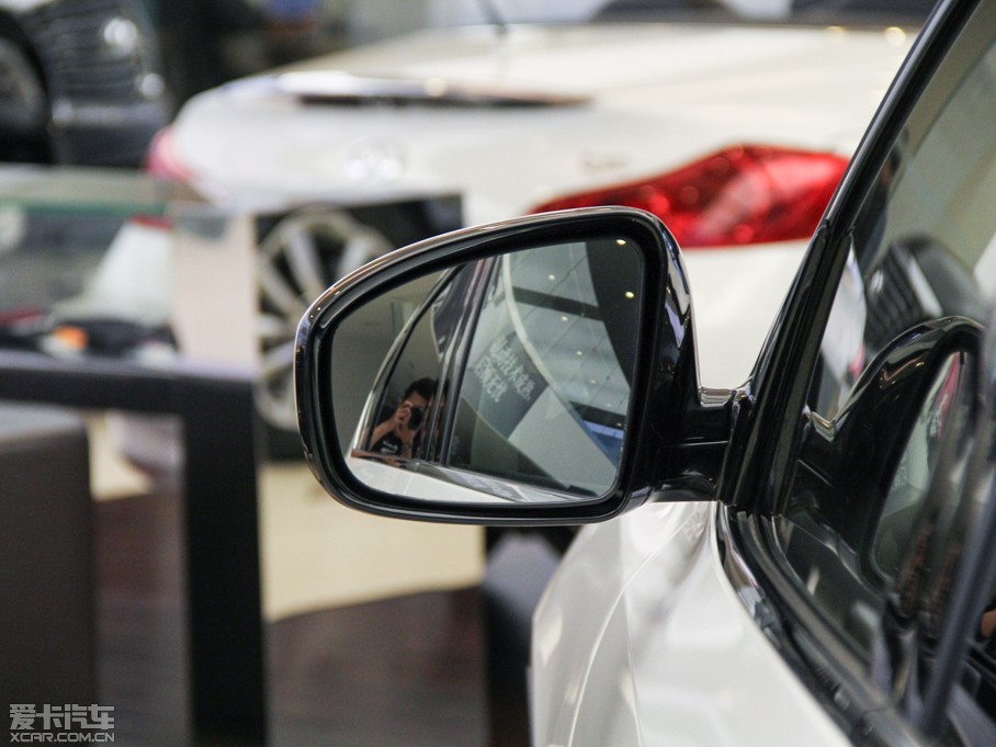 2013ӢQX50(M(jn)) Ŀ 2.5L (q)(yu)Ű