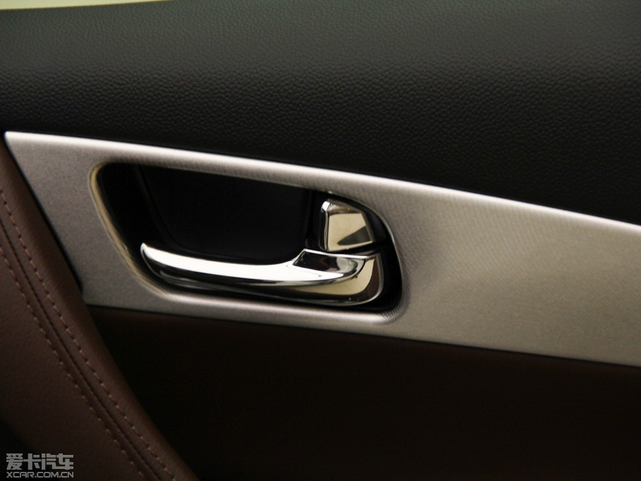 2013ӢQX50(M(jn)) Ŀ 2.5L (q)(yu)Ű