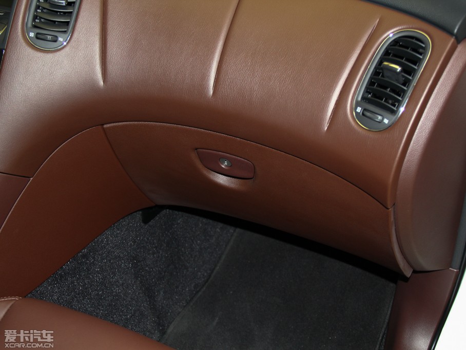 2013ӢQX50(M) Ŀ 2.5L (q)(yu)Ű