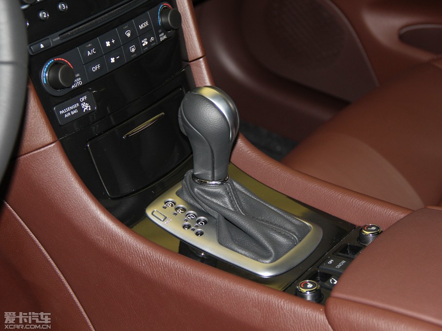 2013ӢQX50(M) Ŀ 2.5L 򌃞Ű