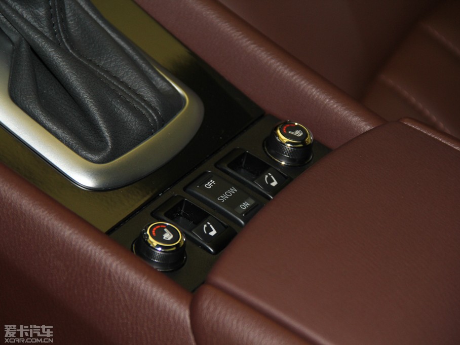 2013ӢQX50(M) Ŀ 2.5L 򌃞Ű