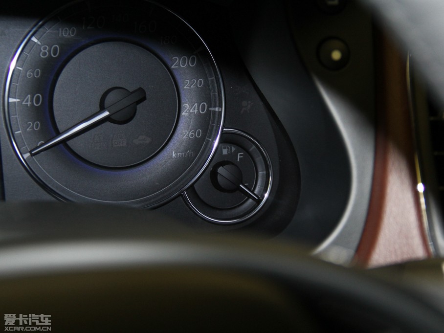 2013ӢQX50(M(jn)) Ŀ 2.5L (q)(yu)Ű