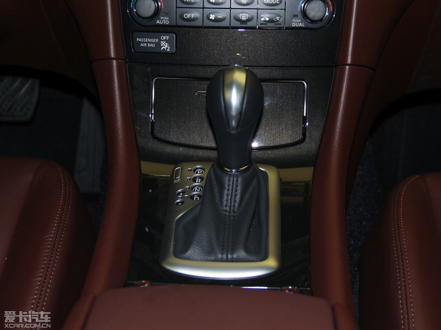 2013ӢQX50(M(jn)) Ŀ 2.5L (q)(yu)Ű