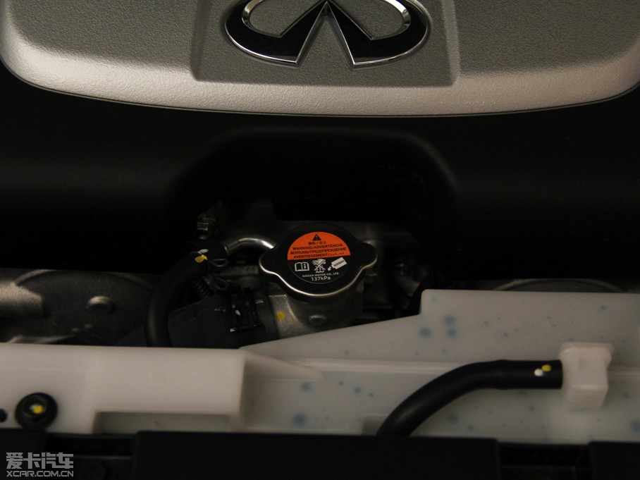 2013ӢQX50(M) Ŀ 2.5L 򌃞Ű