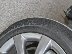 201325 (q)(yu)Ű ݆̥Ʒ