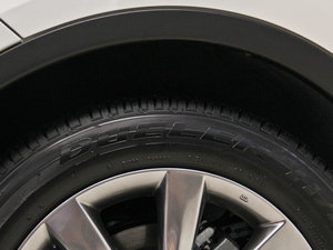 2013Ŀ 2.5L 򌃞Ű ^