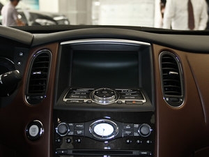 2013Ŀ 2.5L 򌃞Ű {L