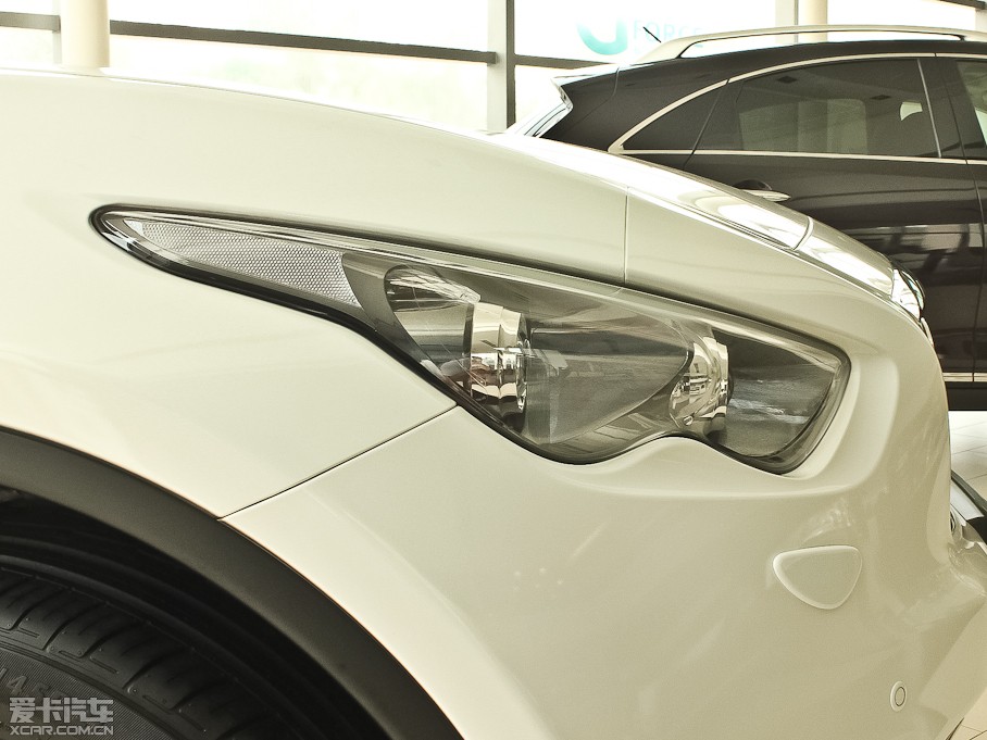 2013ӢQX70 37 ˜ʰ