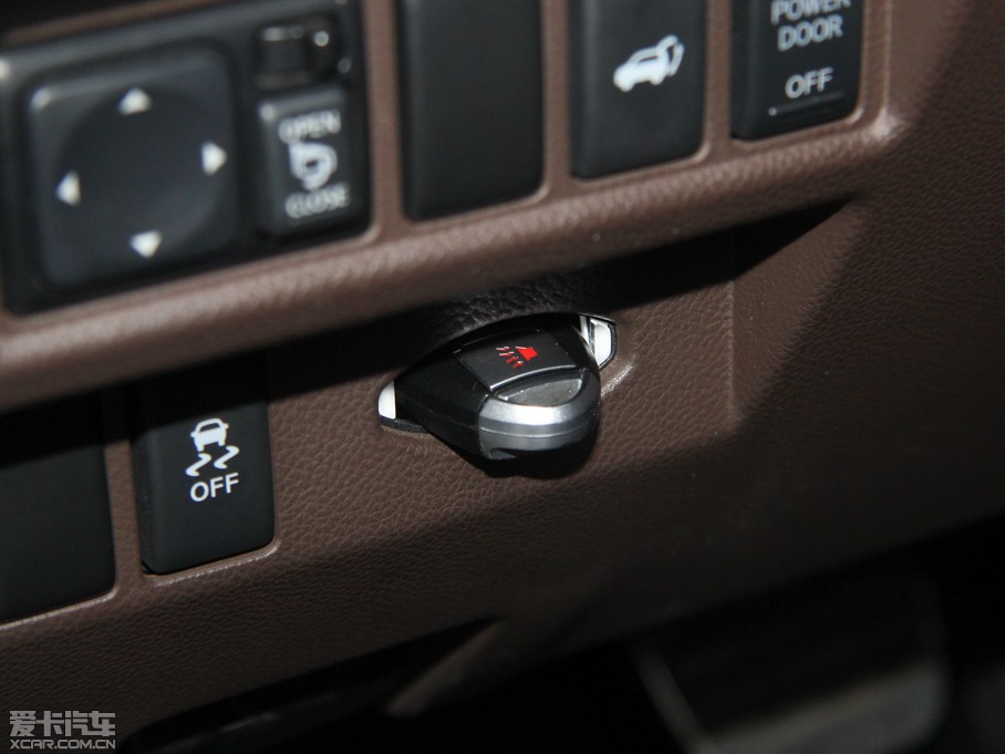 2013ӢQX70 3.7L Խ(j)