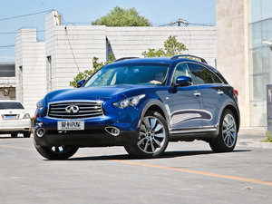 2013款3.7L 五周年限量版 左前45度