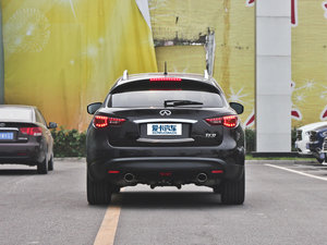2013款3.7L 标准升级版 正后	