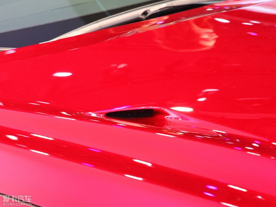 2014��Ӣ�����Q50 Eau Rouge