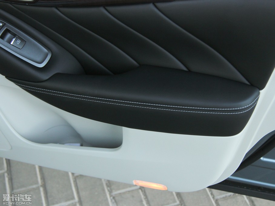 2014��Ӣ�����Q50 Hybrid 3.5L Hybrid ���A�\�Ӱ�