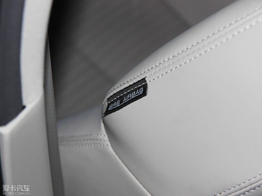 2014��Ӣ�����Q50 Hybrid 3.5L Hybrid ���A�\�Ӱ�