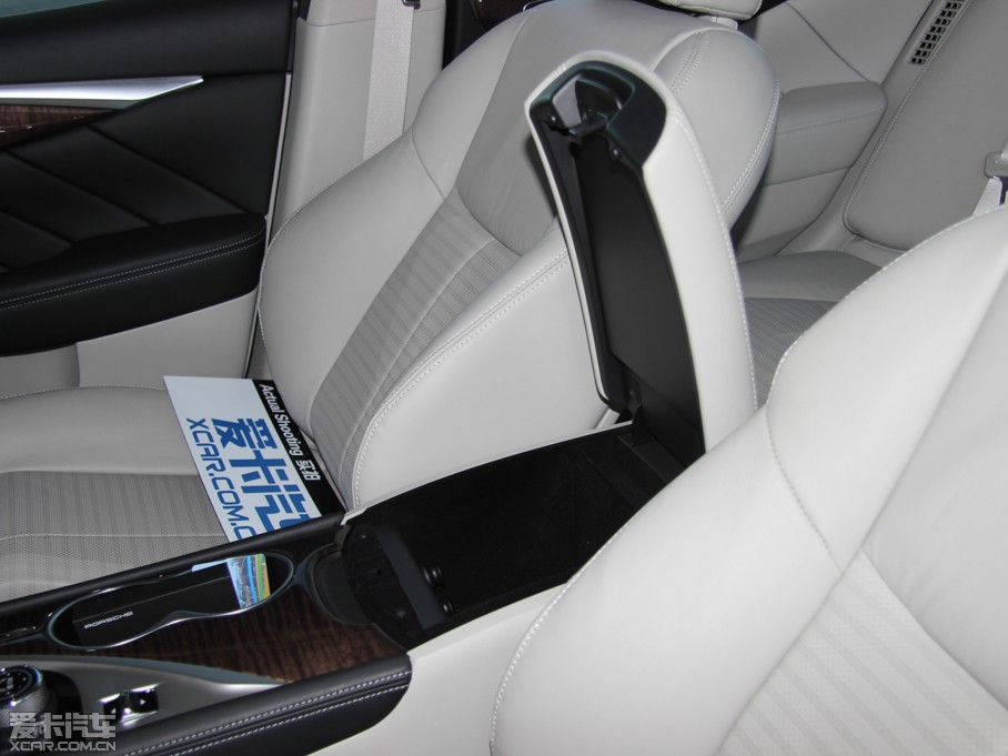 2014��Ӣ�����Q50 Hybrid 3.5L Hybrid ���A�\�Ӱ�