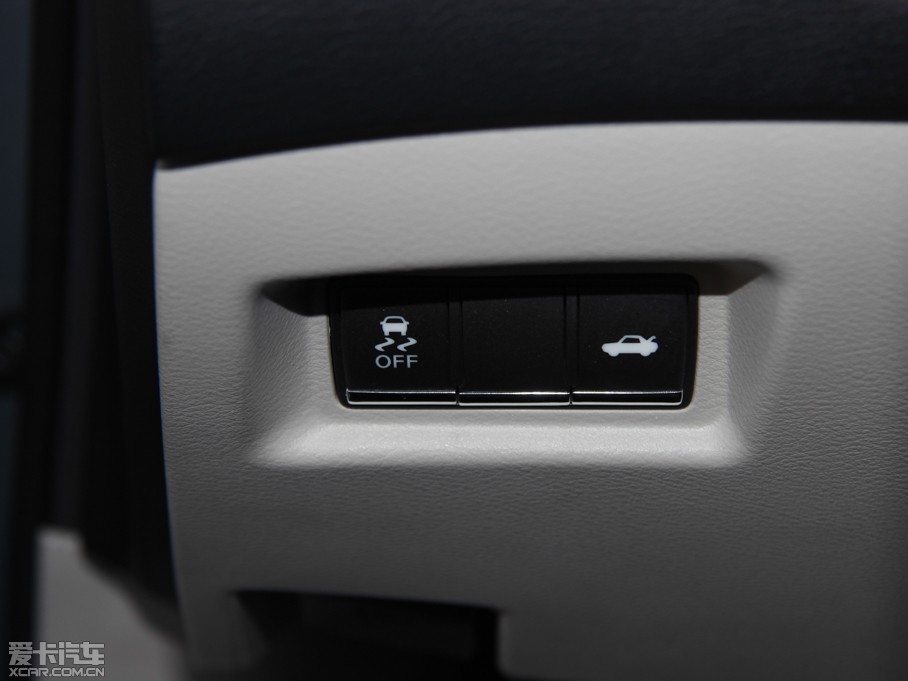 2014��Ӣ�����Q50 Hybrid 3.5L Hybrid ���A�\�Ӱ�