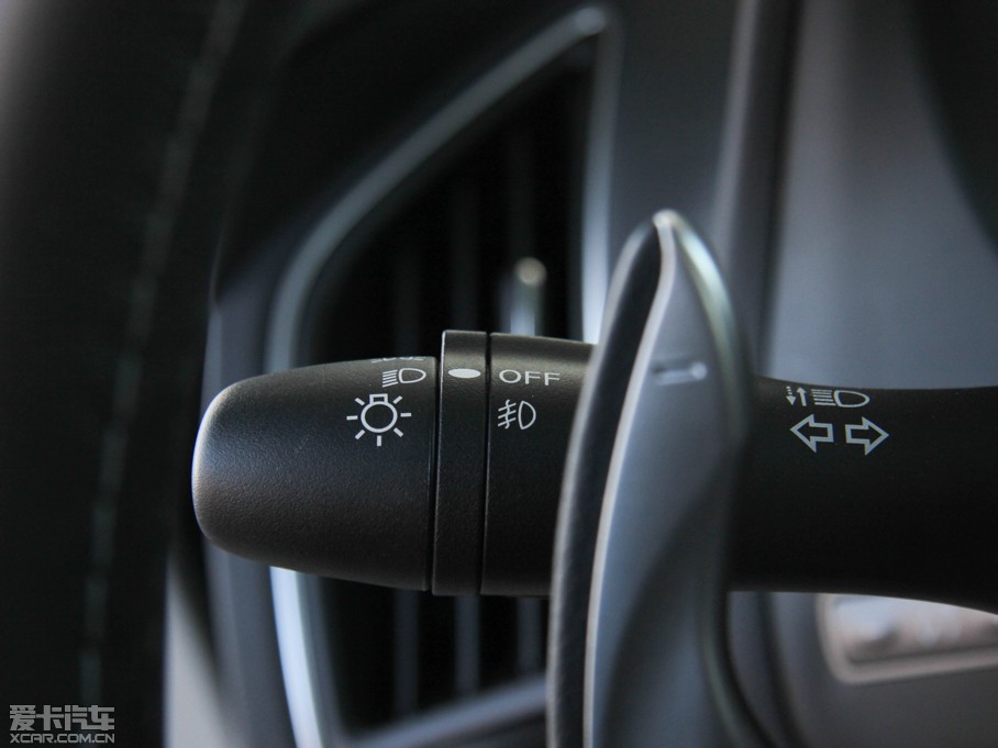 2014��Ӣ�����Q50 Hybrid 3.5L Hybrid ���A�\�Ӱ�