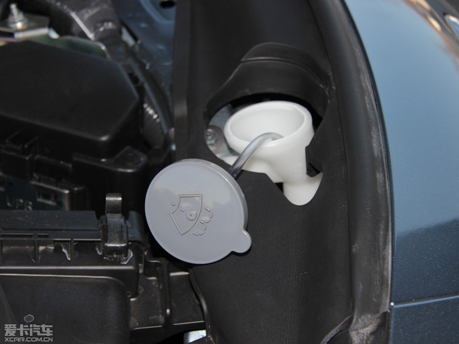 2014��Ӣ�����Q50 Hybrid 3.5L Hybrid ���A�\�Ӱ�