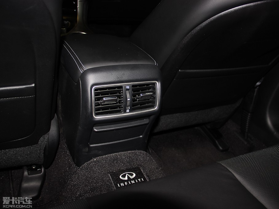 2014ӢQ50 3.7L m