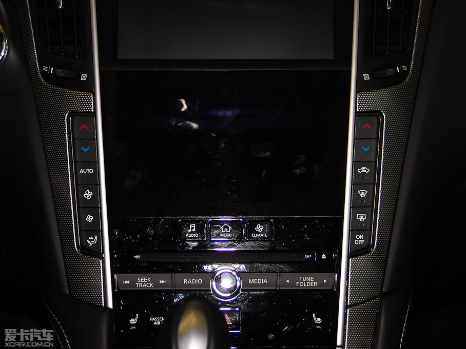 2014��Ӣ�����Q50 3.7L ���m��