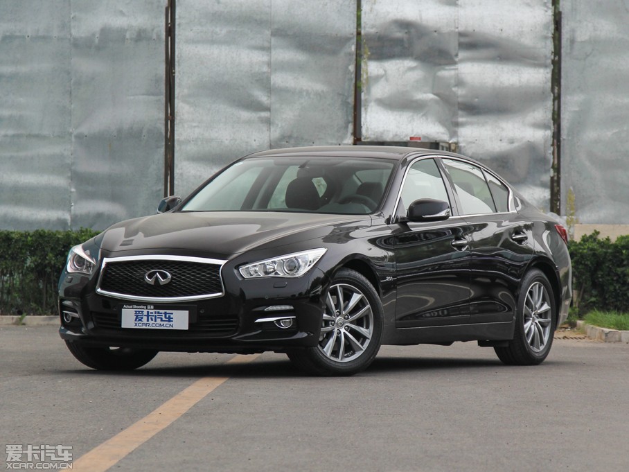 2014ӢQ50 2.0T m