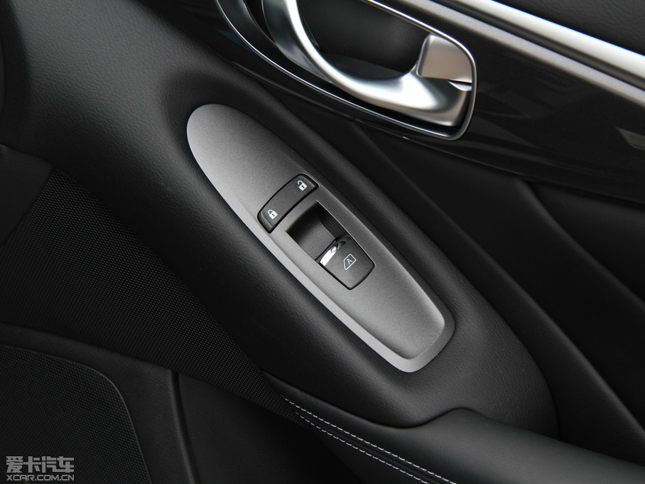 2014ӢQ50 2.0T m