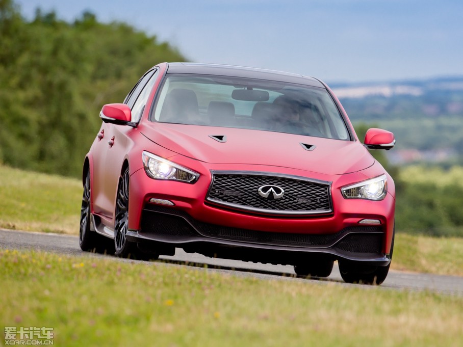 2014��Ӣ�����Q50 Eau Rouge