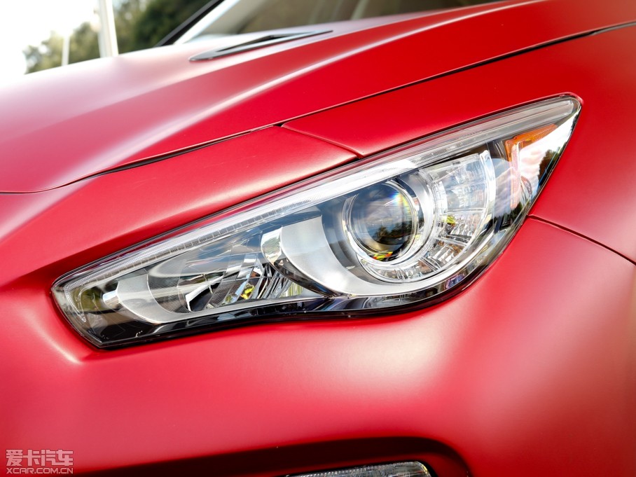 2014��Ӣ�����Q50 Eau Rouge