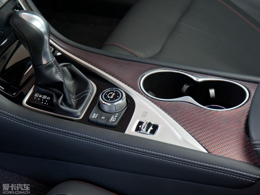 2014��Ӣ�����Q50 Eau Rouge