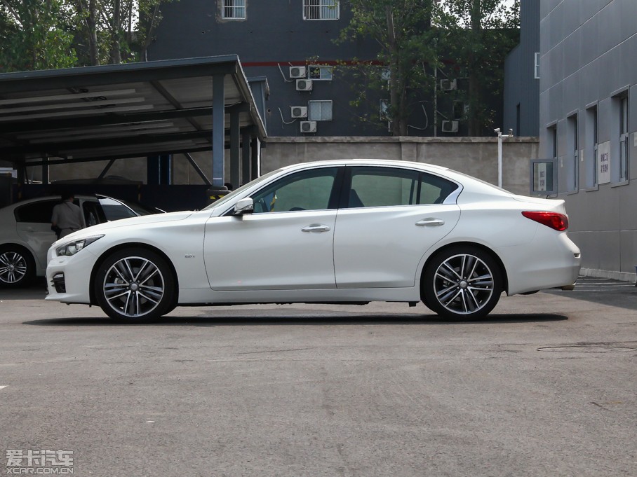 2014ӢQ50 2.0T A\Ӱ