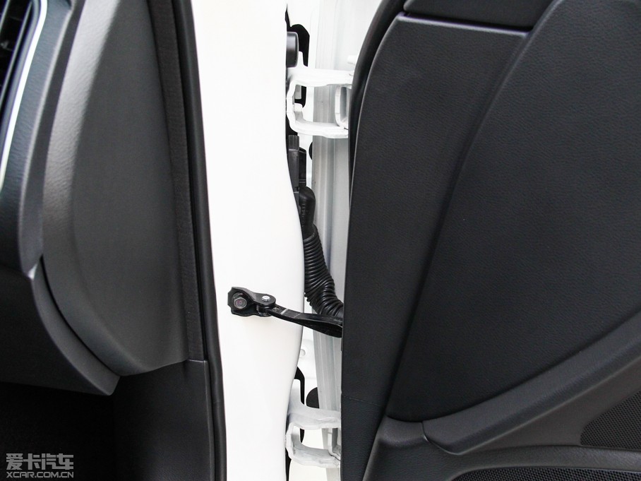 2014ӢQ50 2.0T A\(yn)(dng)