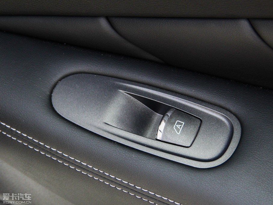 2014ӢQ50 2.0T A\(yn)(dng)