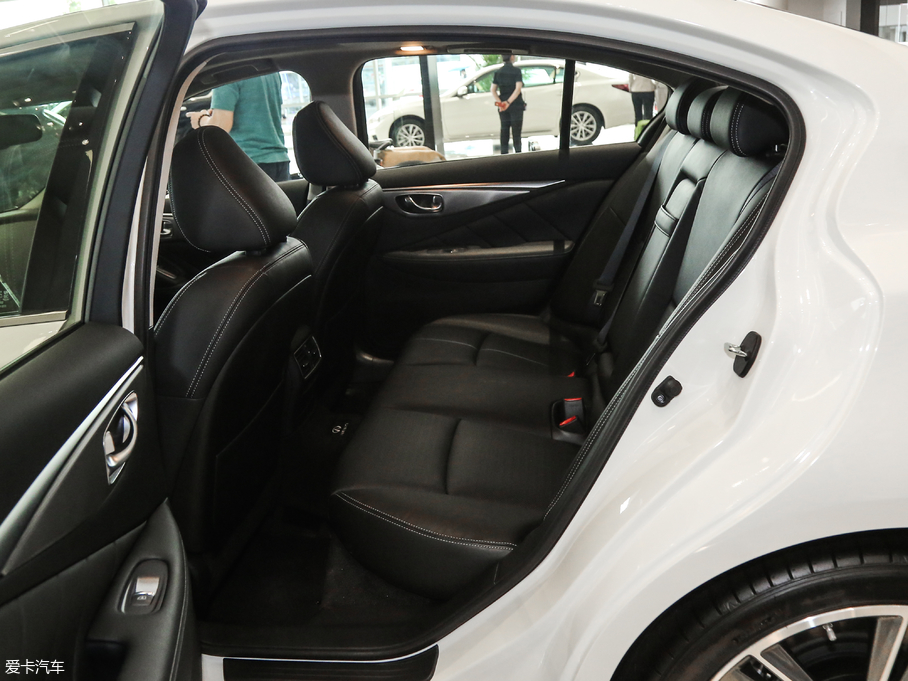 2014ӢQ50 3.7L A\(yn)(dng)