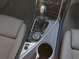 2014款基本型 2014款基本型 中控區(qū)