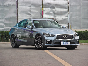2014款3.7L 豪华运动版 整体外观