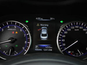 2014款3.7L 豪华运动版 中控区