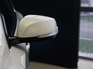 2014款3.7L 舒适版 主驾门拉手