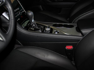 2014款3.7L 舒适版 空间座椅