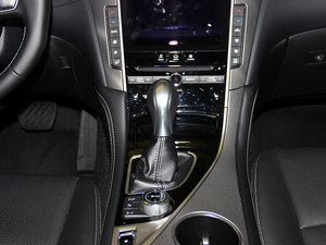 2014款3.7L 舒适版 中控区