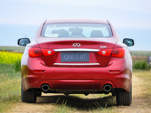 2014款2.0T 豪华版 整体外观