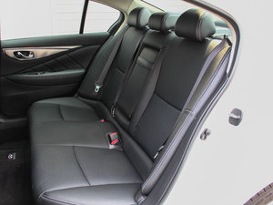 2014款2.0T 豪华运动版 后排座椅