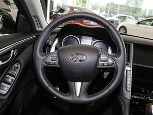 2014款3.7L 豪华运动版 中控区